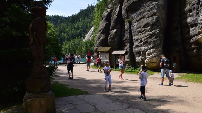 Adršpašské skály. Autor: Scotch-Mist. CC-BY-SA-4.0