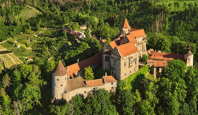Hrad Pernštejn. Zdroj: NPÚ