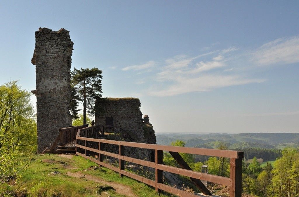 Hrad Zubštejn a legenda o tajné chodbě. Zdroj: Petr Digrin