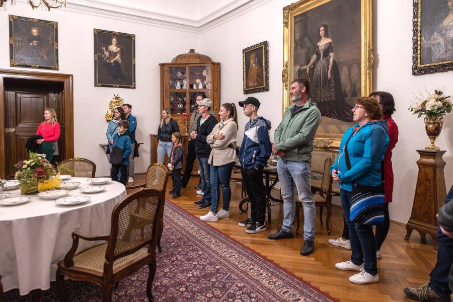 Kostýmované prohlídky na hradě Šternberk. Zdroj: Národní památkový ústav