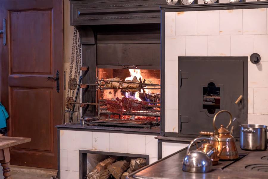 Liechtensteinská kuchyně. Zdroj: Národní památkový ústav