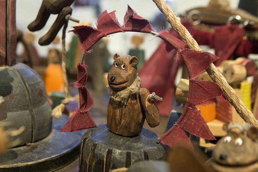 Imaginárium bratří Formanů míří do Pardubic. Zdroj: Východočeské muzeum v Pardubicích