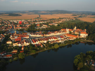 V Telči se natáčela filmová pohádka s princeznou, kterou nebylo lehké zkrotit! Autor. Mr Hyde. Volné dílo.