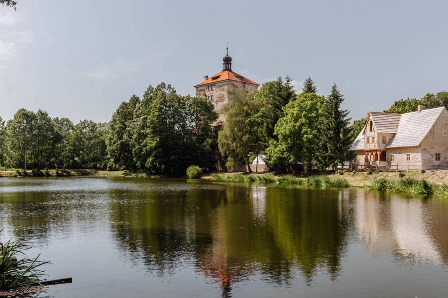 Tvrz Malešov. Zdroj: Pivovar Malešov