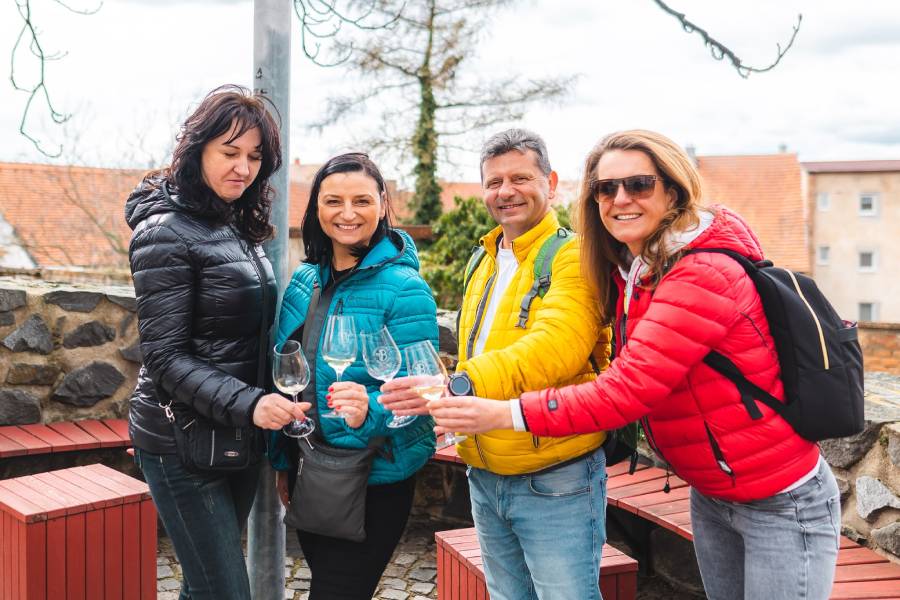 Slavnosti mandloní a vína v Hustopečích. Zdroj: Město Hustopeče