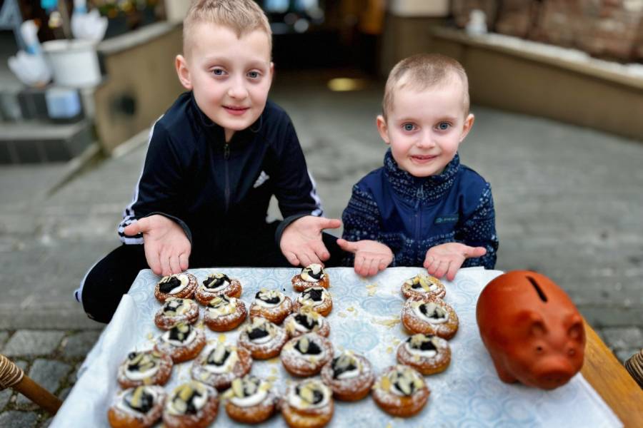 Sladké dobroty s příchutí mandlí. Zdroj: Město Hustopeče