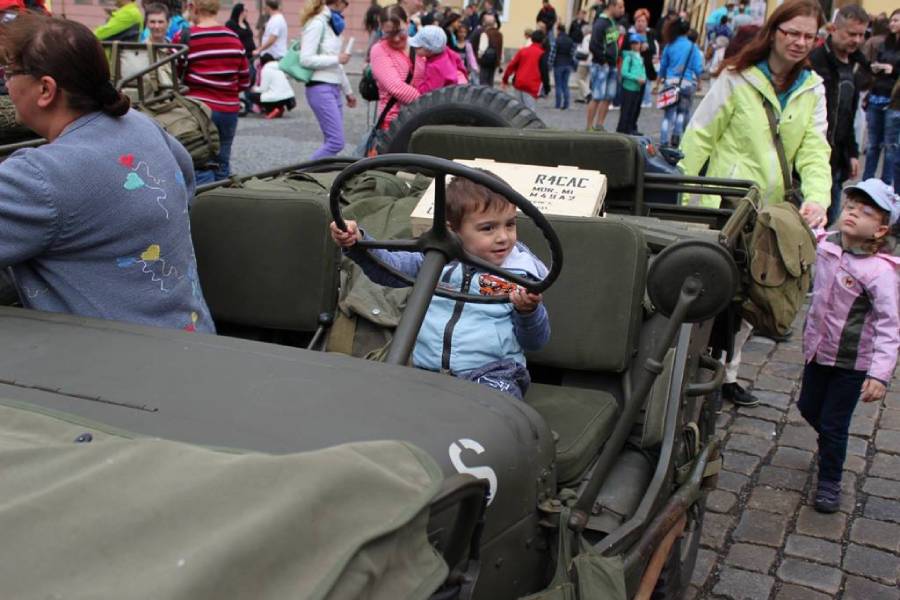 Oslavy osvobození Chebu před deseti lety. Zdroj: Město Cheb