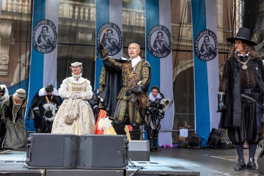 Valdštejnské slavnosti s Albrechtem z Valdštejna. Zdroj: Městský úřad Frýdlant