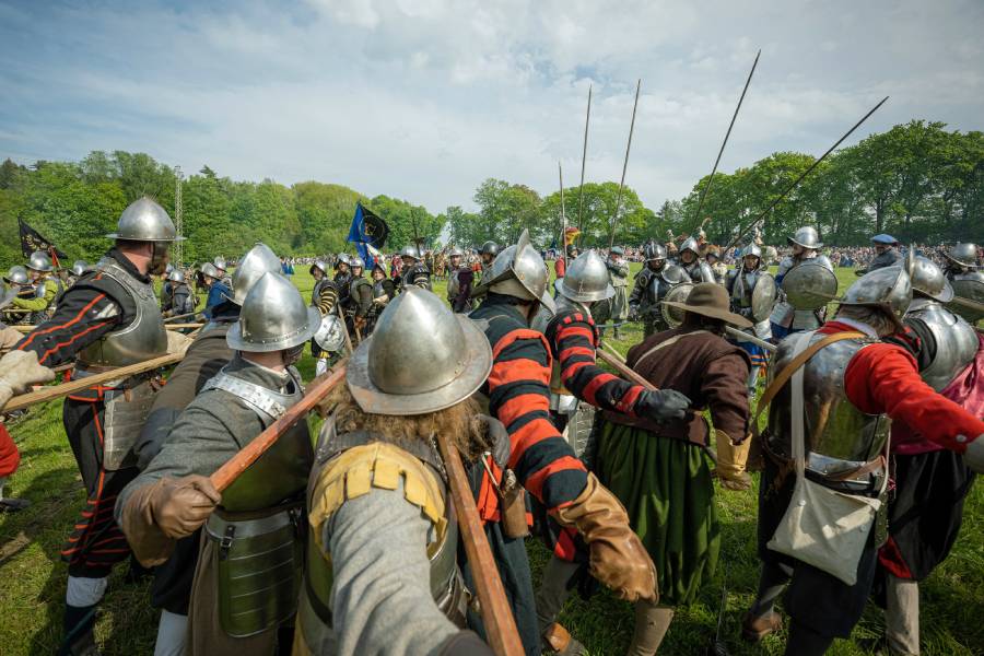 Valdštejnské slavnosti, bitevní scéna. Foto: Radek Petrášek. Zdroj: Městský úřad Frýdlant