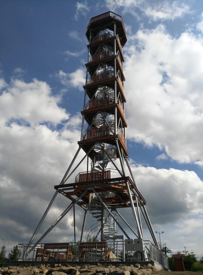Rozhledna Feistův kopec. Zdroj: Obec Olešnice v Orlických horách
