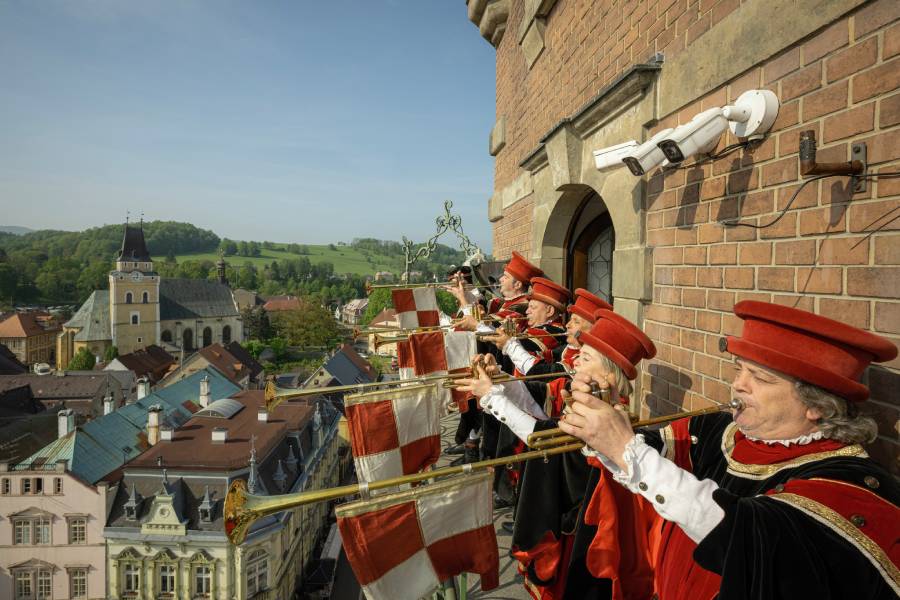 Italská vlajková show navazující na tradice městských stráží. Foto: Radek Petrášek. Zdroj: Městský úřad Frýdlant