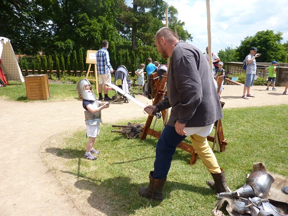 Rytířské ctnosti na zámku Mníšku pod Brdy. Zdroj: Petr Digrin