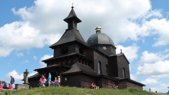 Kaple svatého Cyrila a Metoděje, Radhošť, Dolní Bečva, okres Vsetín. Autor: Harold, CC BY-SA 3, Wikimedia Commons