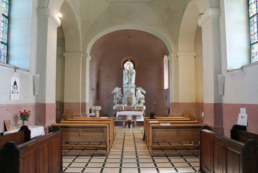 Interiér Kaple sv. Cyrila a Metoděje. Zdroj: PUSTEVNY, s. r. o.