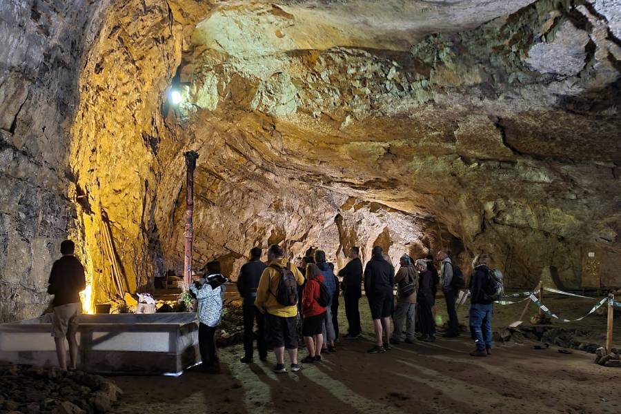 Den otevřených dveří v Býčí skále. Zdroj: ZO ČSS 6-01 Býčí skála 