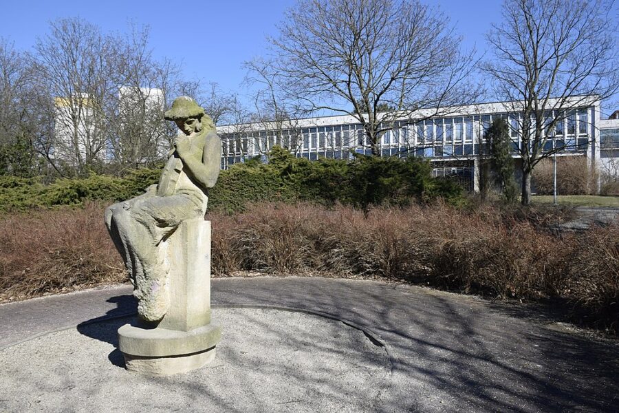 Park Severní Terasa. Socha "Hudba"