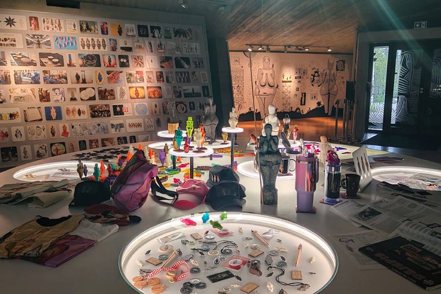 Regionální muzeum v Mikulově s jeho pobočkami Archeopark Pavlov a Zámkem Mikulov hostí výstavu Druhý život venuše. Zdroj: Regionální muzeum v Mikulově