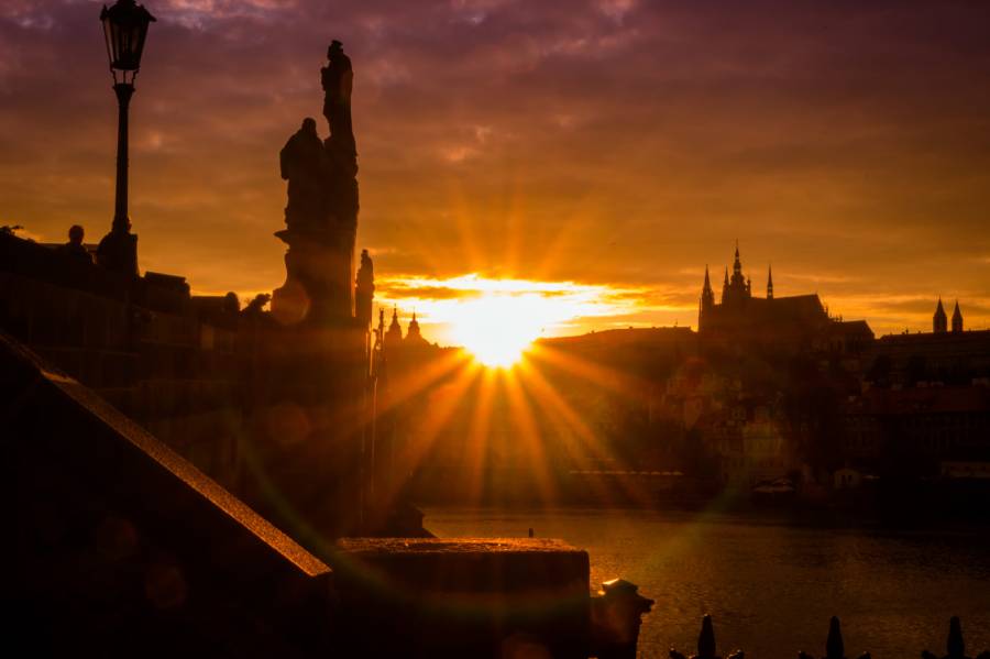 Druidi uctí slunovrat v Divoké Šárce na Praze 6. Ilustrační foto. Zdroj: Spolek KRUH21, druidi.cz