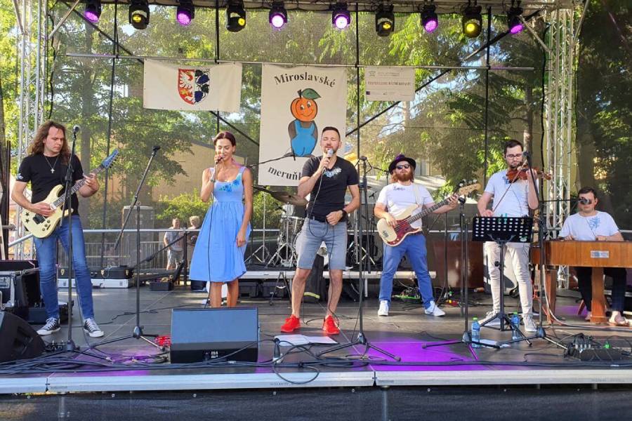 Miroslavské Meruňkobraní. Zdroj: Miroslavská kultura