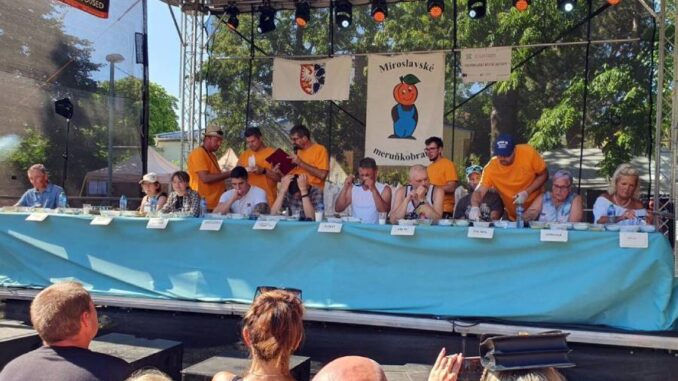 Miroslavské Meruňkobraní. Zdroj: Miroslavská kultura