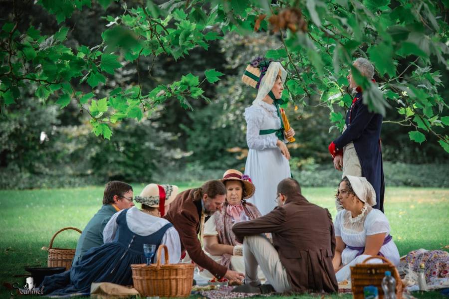 Letní empírová slavnost na zámku Opočno. Foto: Eva Kolomazníková. Zdroj: Jane Austen CZ