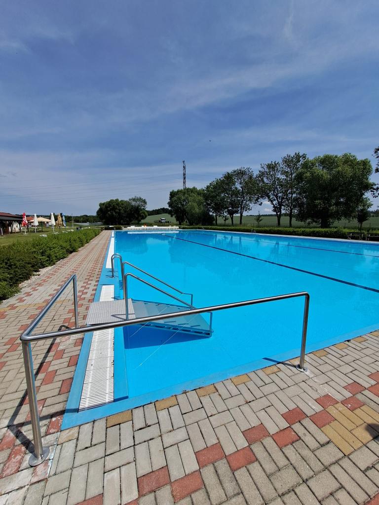 Koupaliště Olešník, zdroj obec Olešník