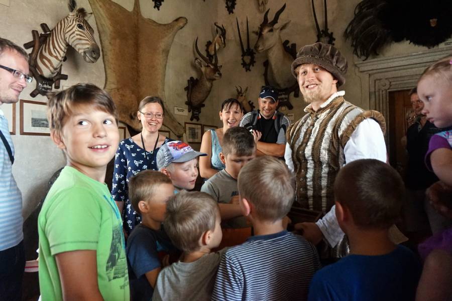 Dětské prohlídky na zámku Telč. Zdroj: Národní památkový ústav