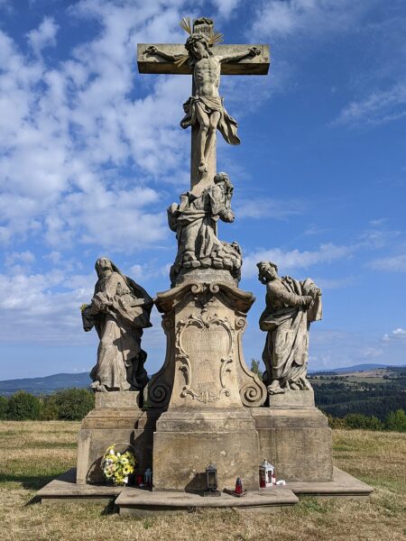 Křížová cesta u obce Ruda.