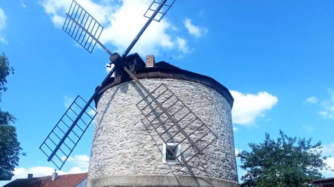 větrný mlýn Rudice