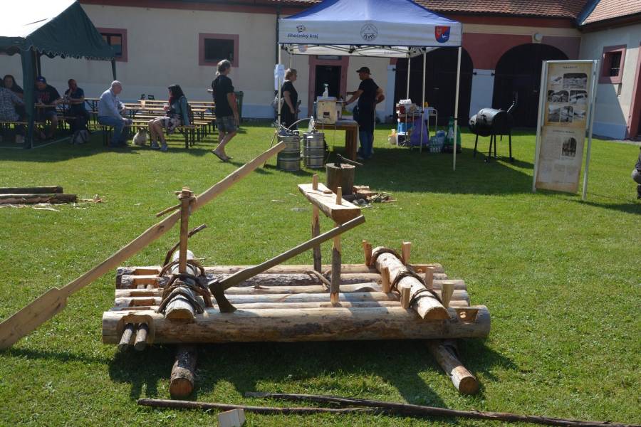 Vorařský den na loveckém zámku Ohrada. Zdroj: Národní zemědělské muzeum