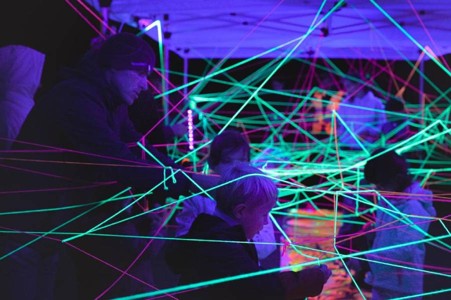 Noc vědců. Ilustrační foto. Zdroj: Vysoká škola chemicko-technická v Praze a Univerzita Palackého v Olomouci, nocvedcu.cz