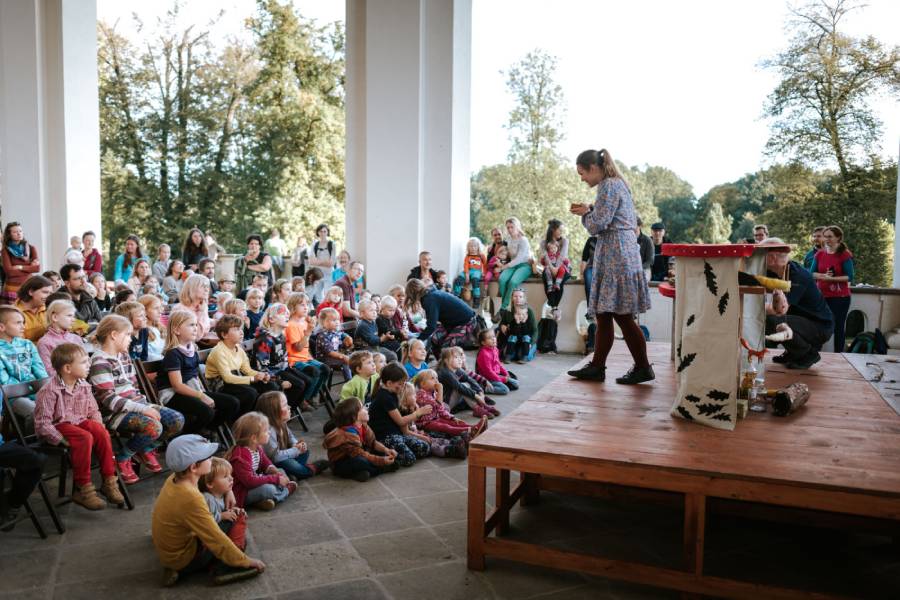 Slavnost stromů. Foto: Ondřej Vraštil. Zdroj: Valdštejnská lodžie