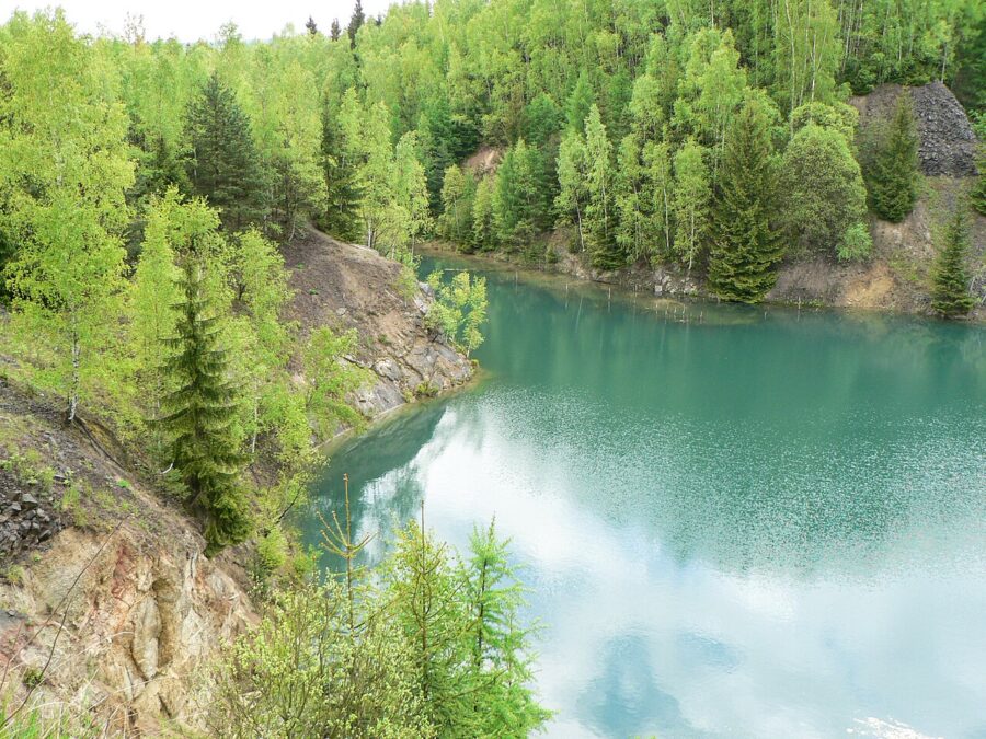 Kernberg, zatopený lom.