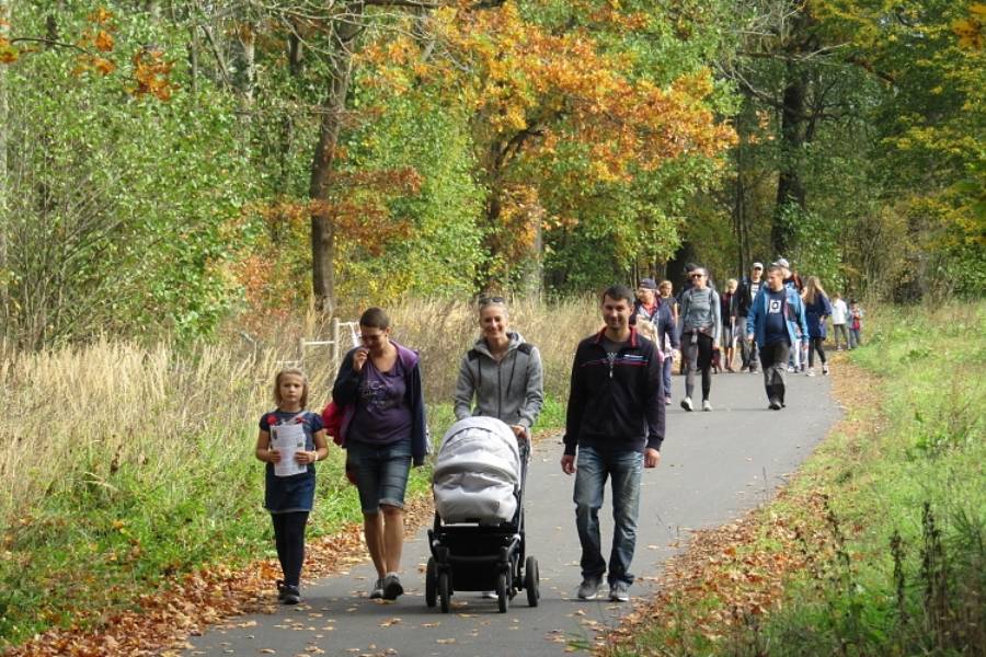 Mezinárodní turistický pochod Podzim pod Zelenou Horou. Zdroj: Město Nepomuk