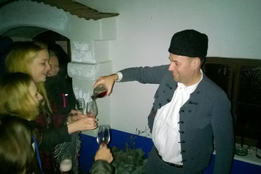 Slovácký dvůr v Němčičkách. Zdroj: @vinarskecentrum.cz