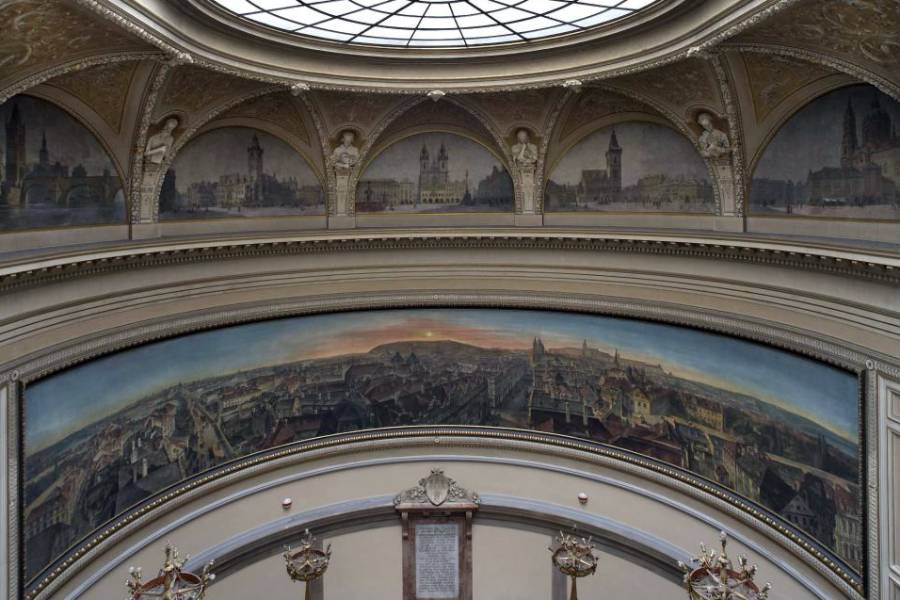  Cykloramatický obraz Antonia Sacchettiho  Pohled na Prahu z malostranské mostecké věže. Zdroj: Muzeum města Prahy