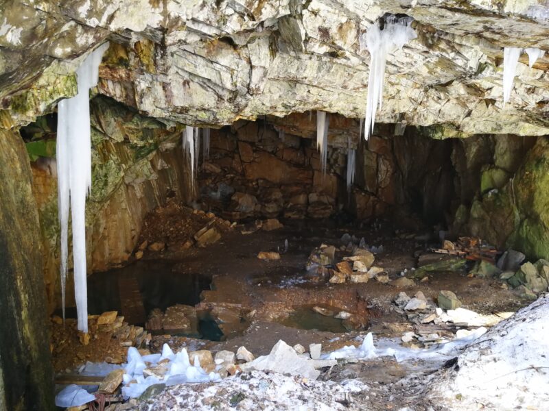 Albeřická jeskyně.