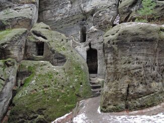 Jeskyně poustevníka Samuela. Zdroj: Wikipedie, Areopagita, CC BY-SA 3.0