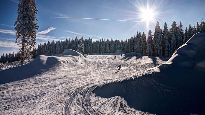 Když miluješ lyžování, není co řešit. Skiareál Potůčky. Zdroj: www.skiport.cz