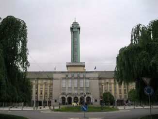 Nová radnice v Ostravě. Zdroj: Wikipedie, Lehotsky_CC-BY-SA-3.0