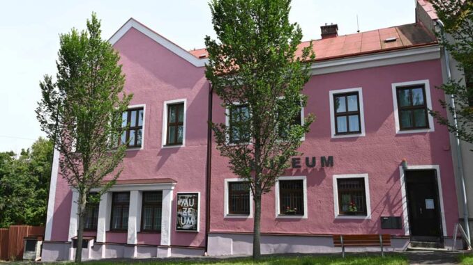 Budova Městského muzea Hlinsko.