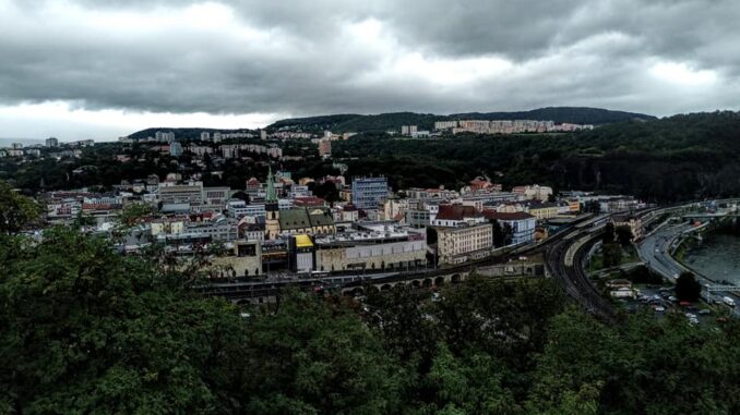 Užijte si výhledy z Větruše. Foto: Eva Audiová 