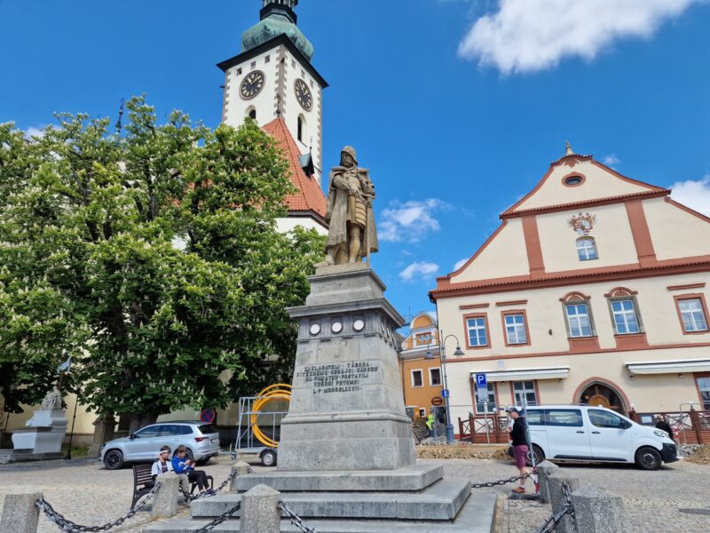 Pomník Jana Žižky z Trocnova v Táboře. Foto: Jiří Petruželka