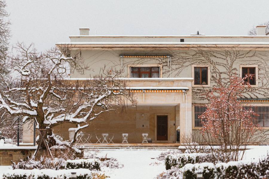 Vila Stiassni v zimě. Zdroj: Národní památkový ústav